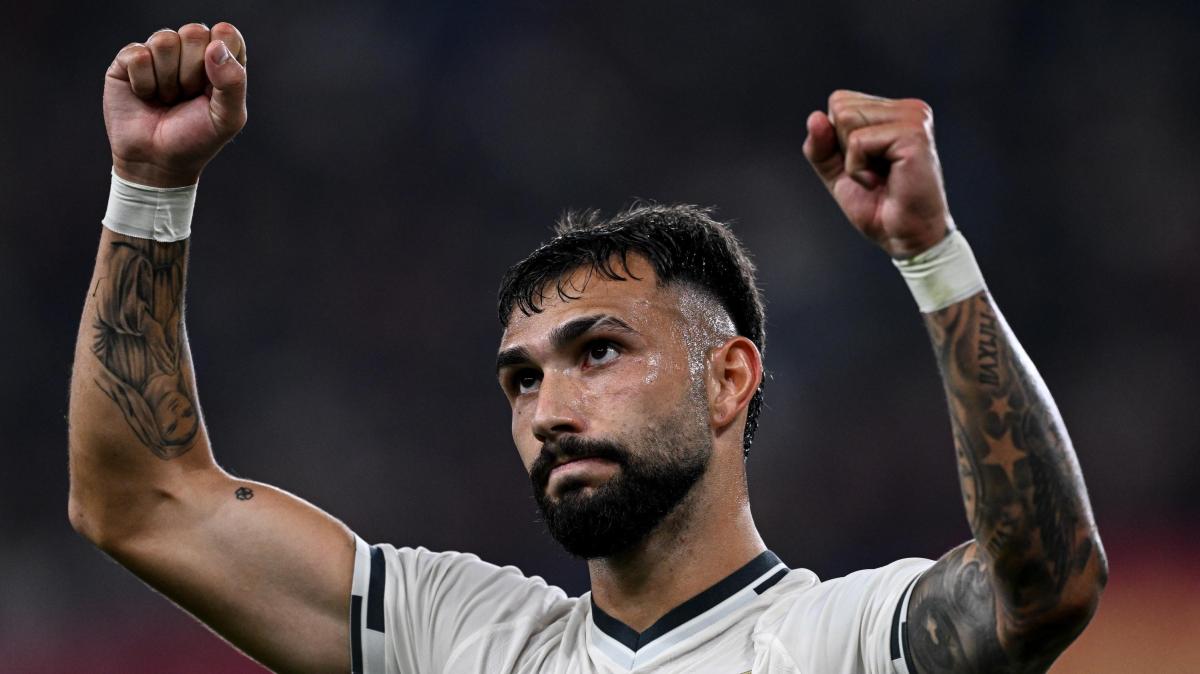 La Lazio ha fissato il prezzo per Castellanos. E Sarri disse: "Preferisco punte che segnino"