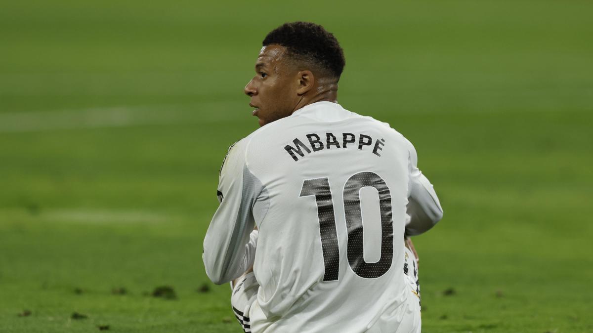 Real Madrid,: Mbappè nel mirino dei tifosi per una vacanza in Sardegna