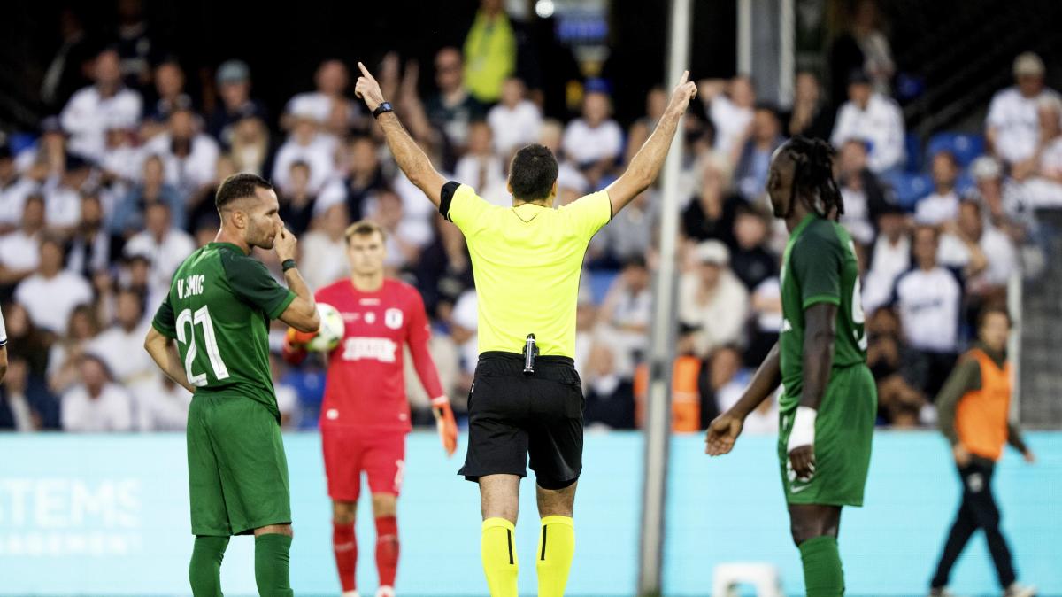 Gli arbitri di calcio, dalla A alle giovanili niente più accerchiamenti