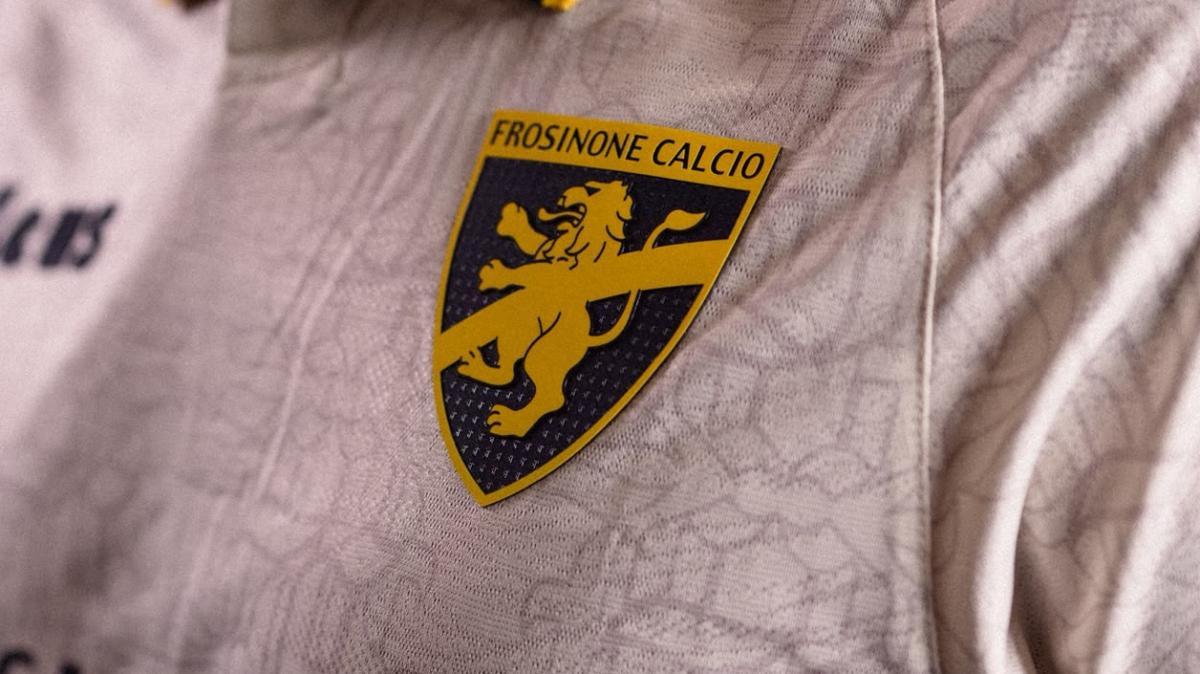 Il Frosinone saluta Cichero che va in terza serie svizzera: fatta il prestito al Paradiso