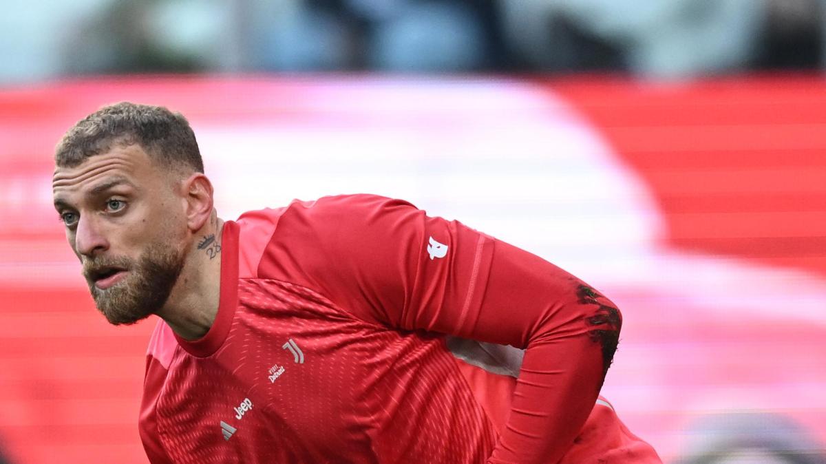 Juventus, non ci sarà Di Gregorio all'esordio in Serie A. Senza sostituto, pronto Perin