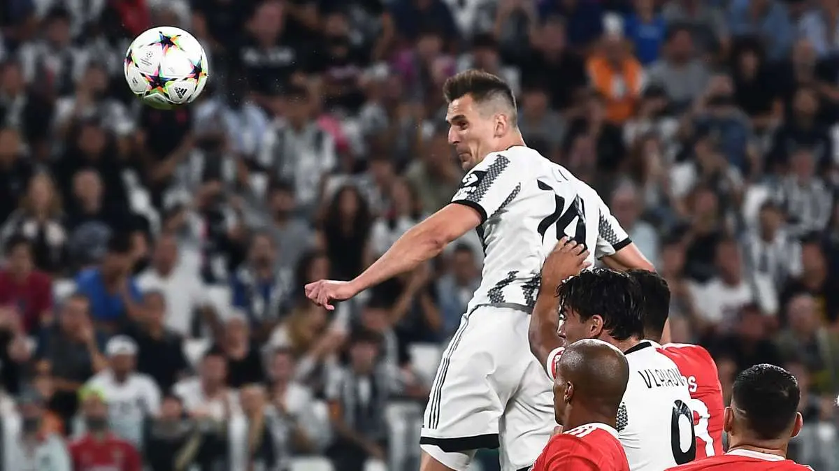 "Sconfitta meritata, dobbiamo lavorare duramente". Rivedi Milik dopo Juve-Benfica 1-2