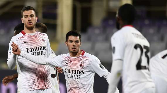 Il Milan è vivo, Fiorentina gelata. Corriere dello Sport: "Conte non può ancora sentirsi tranquillo"