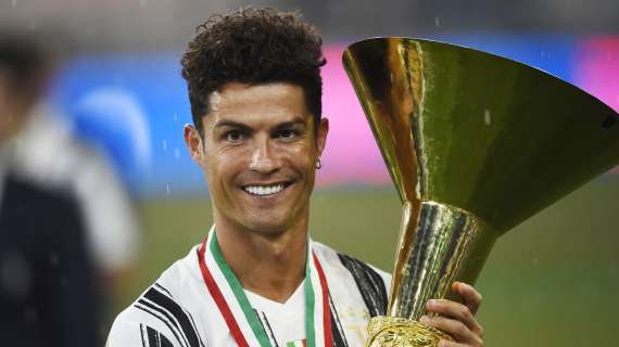 Agnelli: "Cristiano Ronaldo resterà con noi: è un pilastro della Juventus"
