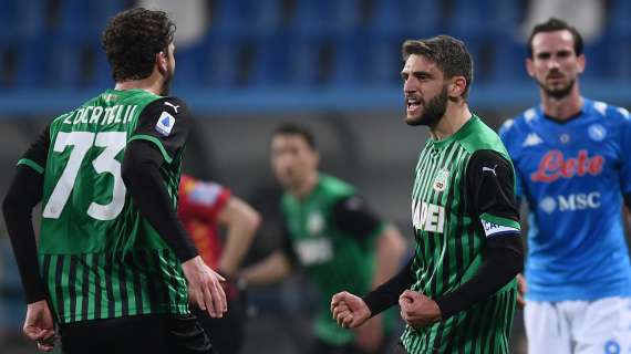 Tre rigori, sei gol e un finale pazzesco: Sassuolo-Napoli al Mapei Stadium finisce 3-3