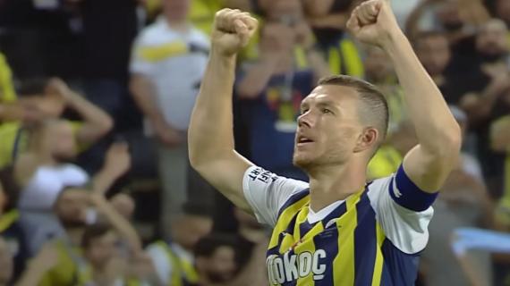 Super Lig, Dzeko trascina il Fenerbahçe: gialloblu primi, bosniaco capocannoniere
