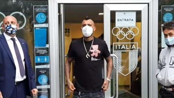 TMW - Inter, Vidal ha firmato. Il cileno ha lasciato la sede, manca solo l'annuncio