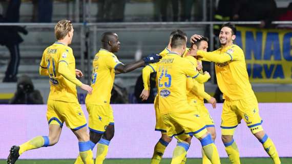 Valzania-show a Frosinone: dopo l'assist, il gol. Parma in ginocchio