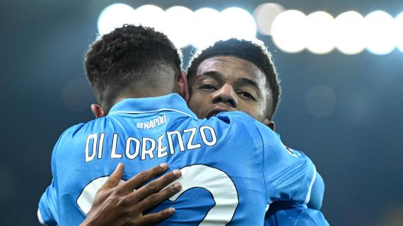 Il Napoli passa subito, continua a dominare ma manca il raddoppio: 1-0 col Verona al 45'