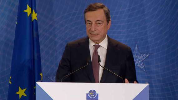 Draghi: "L'emergenza Covid peggiora. E il piano vaccini sarà potenziato nei prossimi giorni"