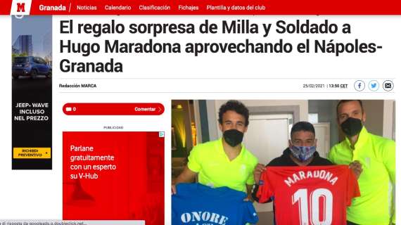 FOTO - Napoli-Granada, i Nazaries regalano a Hugo Maradona una maglia speciale di Diego