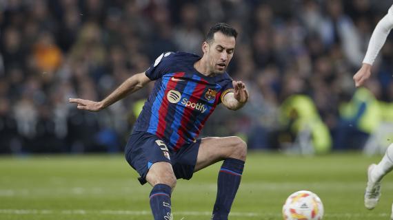 Barcellona, Xavi si fida di Busquets: sul tavolo del giocatore c'è una proposta di rinnovo
