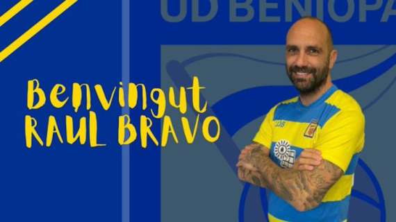 UFFICIALE: Raul Bravo continua a giocare. Il 40enne ex Real Madrid ha firmato col Pego