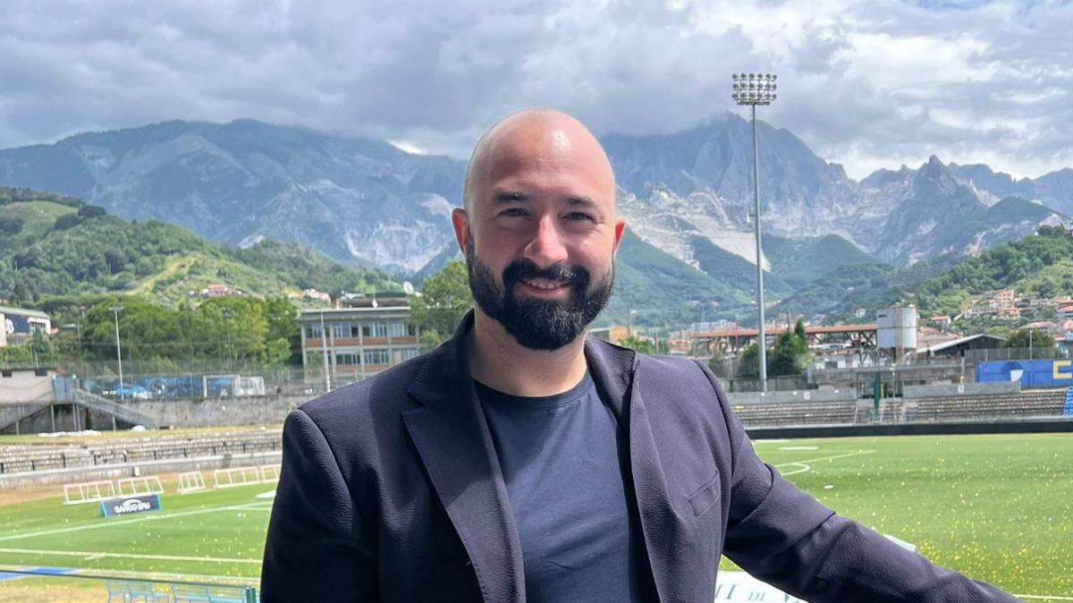 Dopo il no del Milan per Leao il Galatasaray non rilancerà: i turchi cambiano obiettivo e guardano ancora in Serie A. Solo in caso di altre complicazioni il nome del portoghese tornerà valido, ma occhio al "precedente" Osimhen
