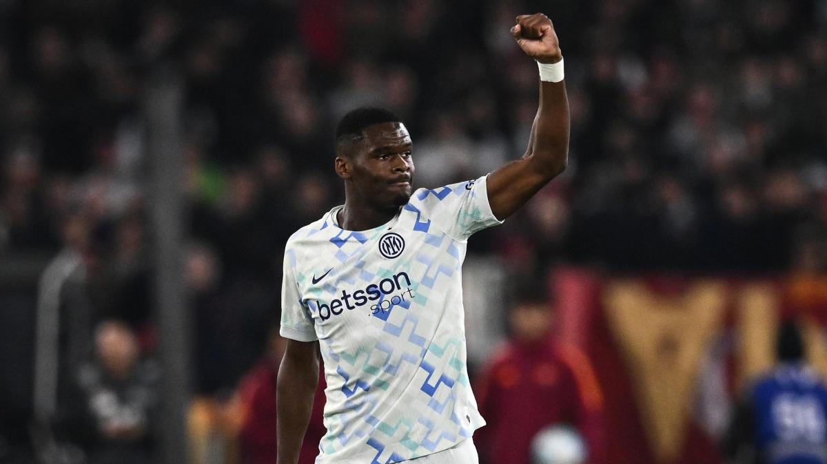 Immagine news primo piano TUTTO mercato WEB: notizie di calcio e calciomercato