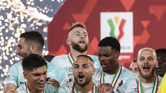 Inter, Skriniar esulta dopo la Coppa Italia: "5 titoli in 6 anni. E ancora ce ne manca uno"