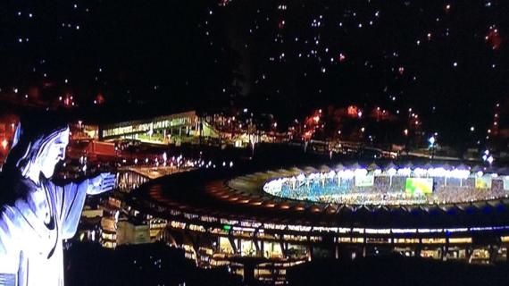 Festa a Copacabana dopo l’impresa del Botafogo contro il PSG: tifosi radunati in spiaggia