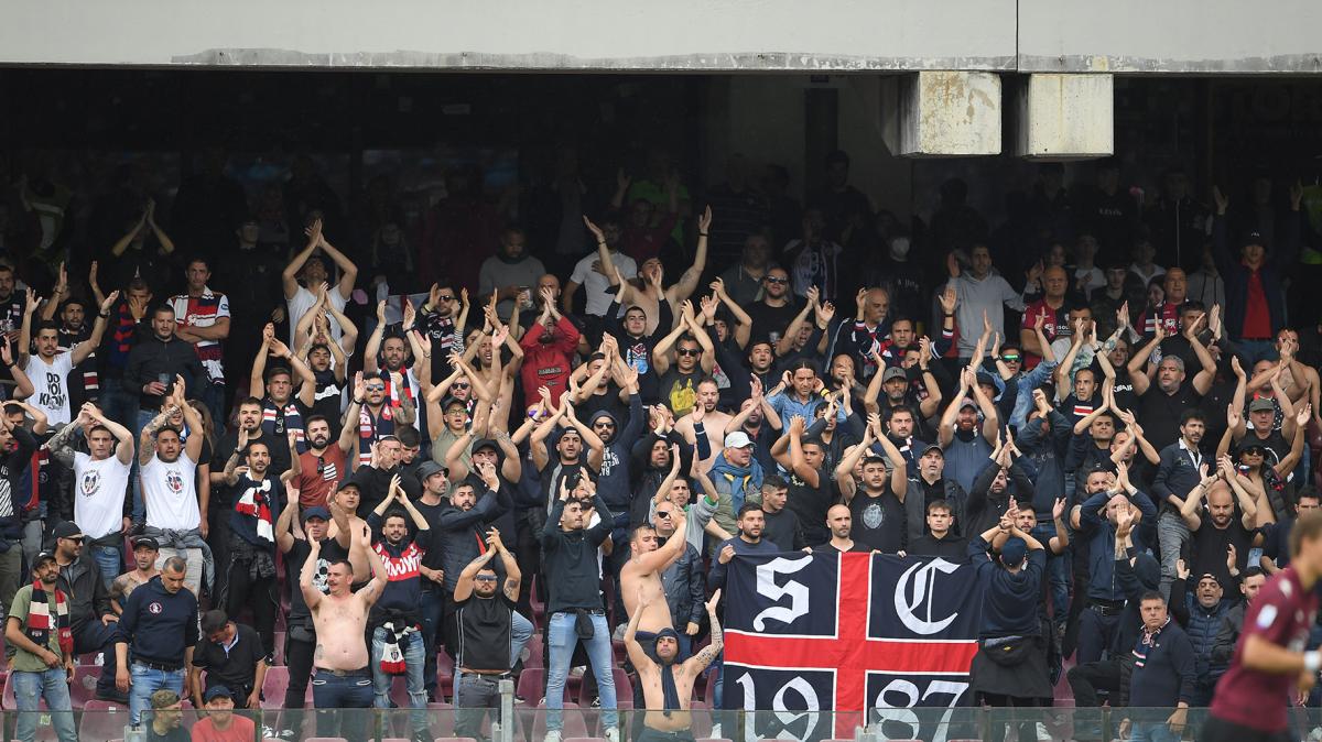 Akarakiri si presenta al Cagliari: "Pisacane esigente. Mi hanno detto che assomiglio a Pogba"