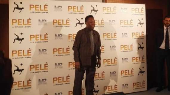 Nuovo ricovero per Pelé in Brasile: le sue condizioni non preoccupano