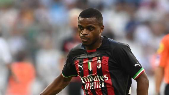 Milan, Kalulu esulta dopo la prima vittoria del Milan in questa stagione: "Good Start"