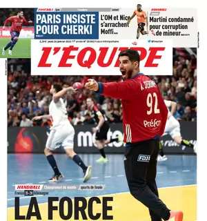 La prima pagina de L'Equipe sul mercato della Ligue 1: "Il PSG insiste per Cherki"