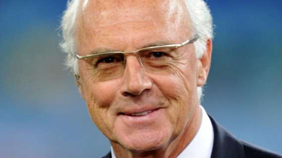 Franz Beckenbauer, il Kaiser che ha vinto tutto. Palloni d'Oro compresi