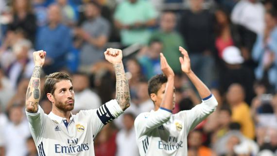 Sergio Ramos saluta Varane dopo il ritiro dal calcio: "Goditi questa nuova fase, Rafa"