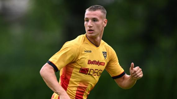 Lecce, si chiude il ritiro precampionato. Camarda protagonista, in attesa dei colpi in entrata