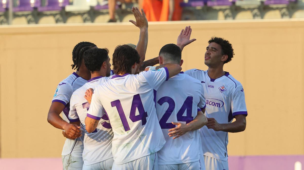 Fiorentina, tre giocatori del vivaio firmano da pro: sono Barbone, Perrotti e Bernamonte