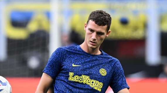Tuttosport: "C’è la Champions, si scalda Pavard". Inzaghi pensa al francese dal 1'
