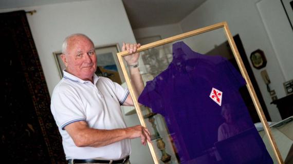 Lutto nel mondo del calcio: a 89 anni scompare l'ex bandiera della Fiorentina Kurt Hamrin