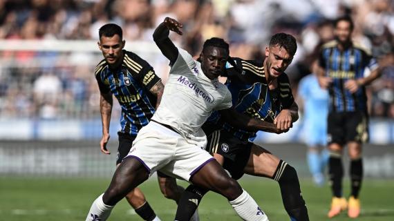 Il Pisa aggredisce e colpisce un palo, la Fiorentina ancora non gira: 0-0 all'intervallo del derby
