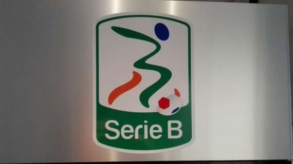 Serie B, il Pisa svela sui social il pallone della prossima stagione