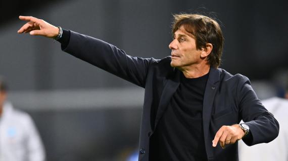 Ieri la seconda giornata di Champions. Il Corriere della Sera: "Vince il Napoli. Pari per la Juve"