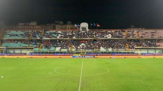 Italia-Armenia U21 a rischio: palla non rimbalza, decisione tra 30 minuti