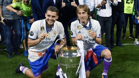 Modric compie 40 anni, Perisic e Kovacic lo omaggiano: "Che onore giocare con te"
