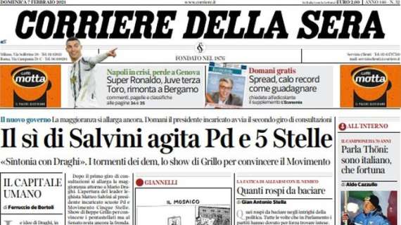 Corriere della Sera in taglio alto: "Super Ronaldo, Juve terza. Napoli in crisi"