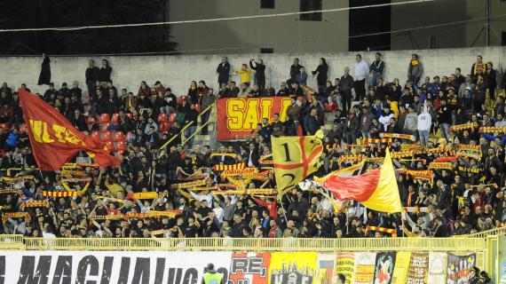 Catanzaro, verso il divieto di trasferta a Crotone ai tifosi. Club giallorosso pensa al maxischermo