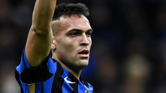 Lautaro Martinez ha fatto 300 con l'Inter: Marotta e Ausilio lo omaggiano a San Siro