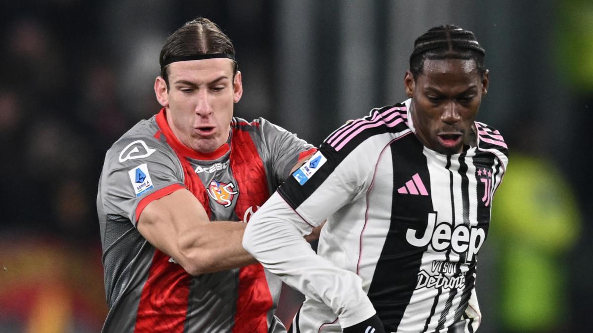 Immagine news primo piano TUTTO mercato WEB: notizie di calcio e calciomercato