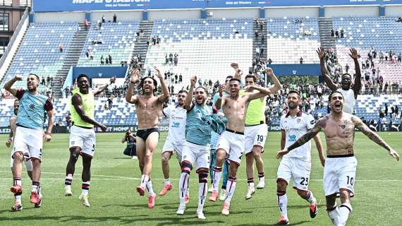Ranieri e il Cagliari ricevono l'abbraccio dei tifosi: per l'allenamento apre anche la Curva Sud