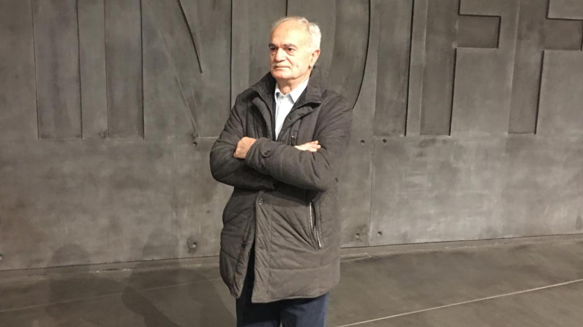 Il Cagliari ricorda Mazzola con un'immagine storica: la stretta di mano a centrocampo con Riva