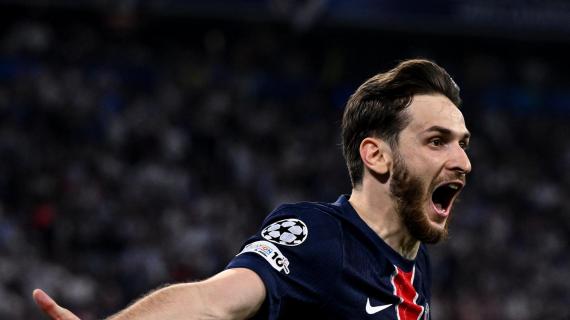 Kvaratskhelia pensa al Napoli: "Felice per loro, considero questo Scudetto come mio"