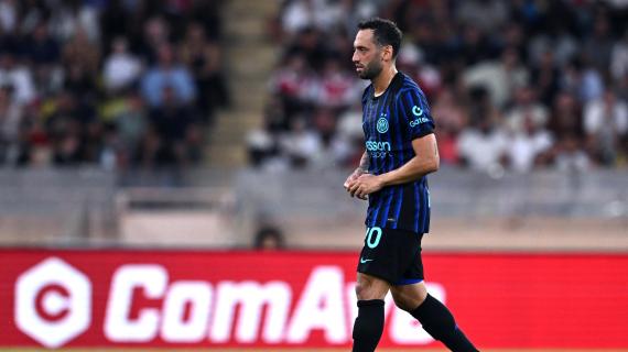 Inter, Chivu riabbraccia Calhanoglu: "È tornato motivato e con la mentalità giusta"