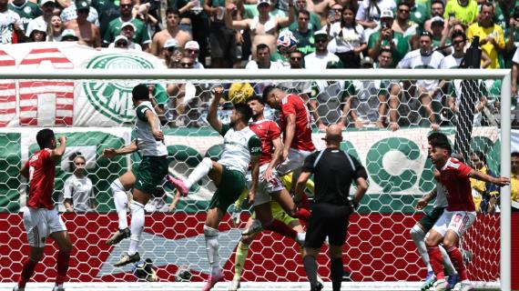 Mondiale per Club, il Palmeiras stende l'Al Ahly (2-0). Ora tocca a Messi rispondere
