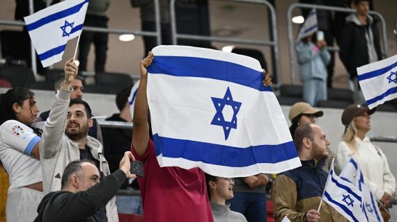 Ajax-Maccabi, tre tifosi israeliani sono dispersi. Si teme siano ostaggi di gruppo pro Palestina