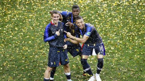 Francia, Pogba e Griezmann regalano anello per il Mondiale vinto