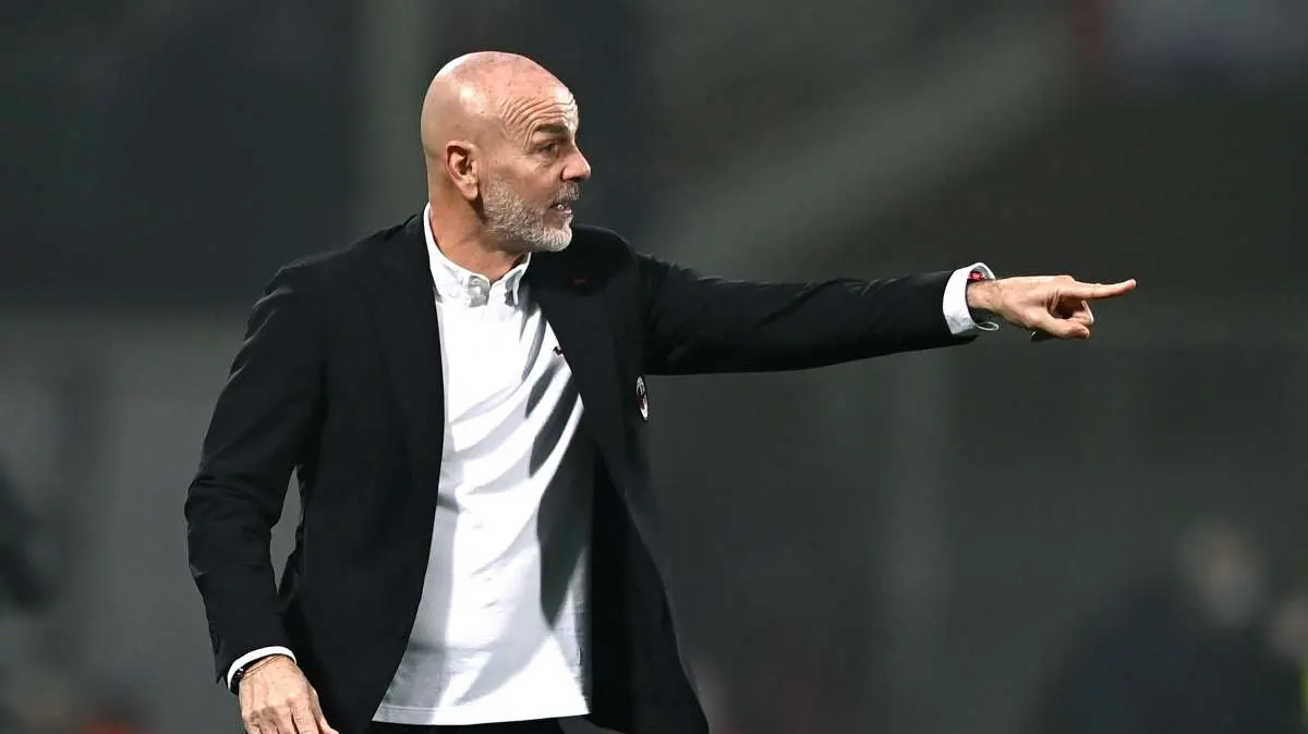 Ibrahimovic alle spalle di Giroud? Pioli: "Oggi no. Magari ci penseremo a gara in corso"