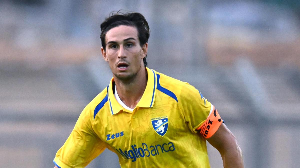 Frosinone, tutti vogliono Monterisi: due club spagnoli e uno italiano sul difensore