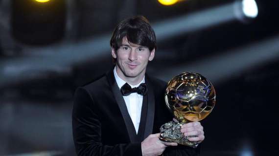 1 dicembre 2009, Lionel Messi vince il suo primo Pallone d'Oro